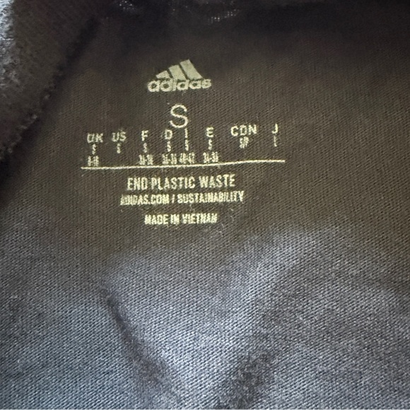 Adidas Manchester United Women’s Tee- Small - Picture 9 of 10